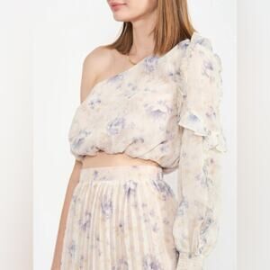 En Saison Kika Floral One Shoulder Ruffle Top (size S)